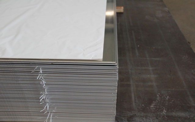 納尼？化妝品上有鋁合金的身影，瓶蓋料鋁板告訴你