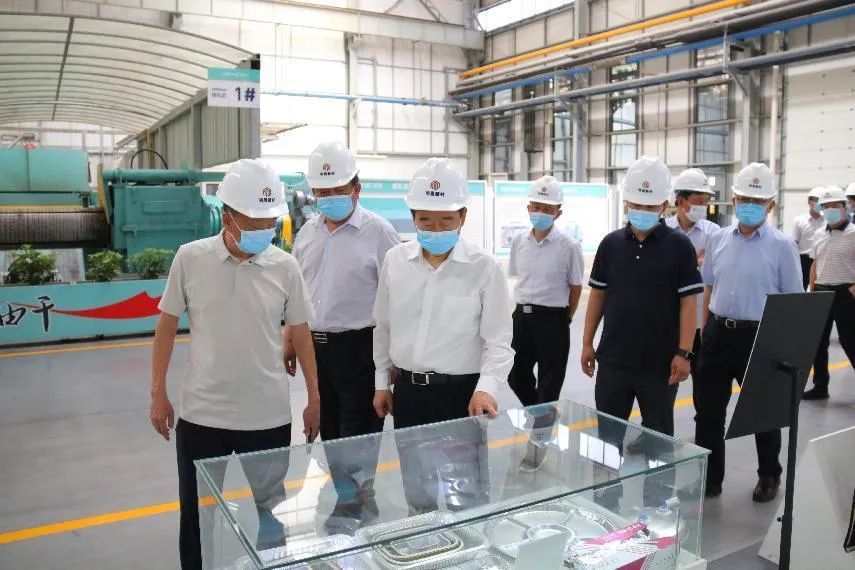 河南省人大常委會副主任喬新江一行蒞臨明晟新材調研指導