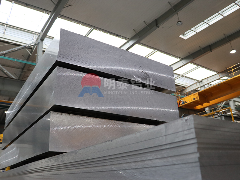 明泰鋁業(yè)6061鋁合金板.jpg 明泰鋁業(yè)6061鋁合金板.jpg
